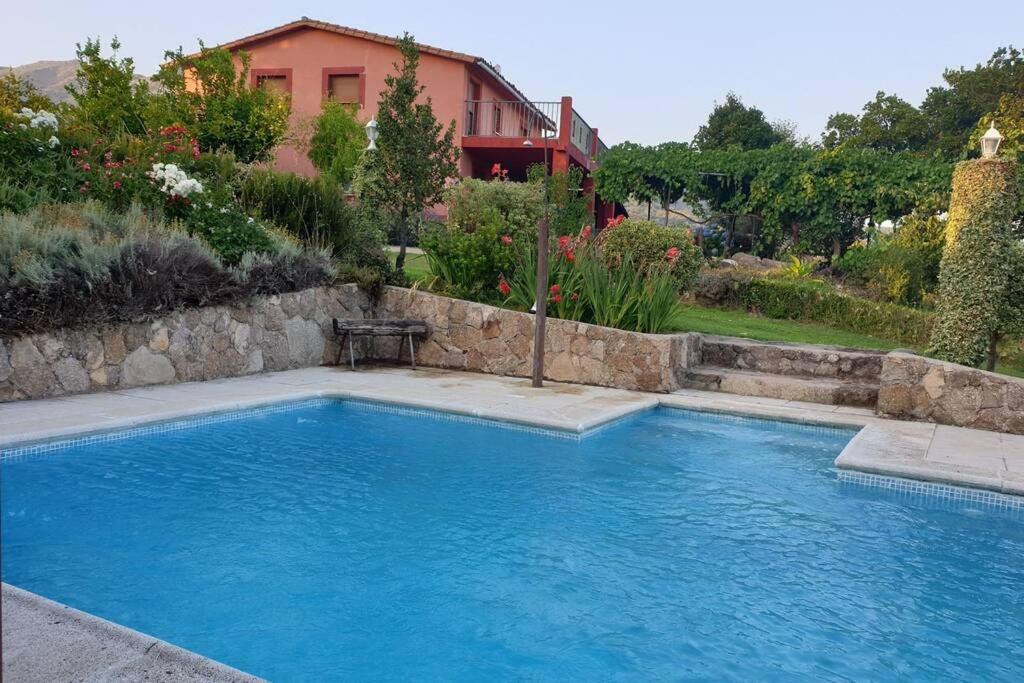 Casa Rural Las Traviesas 2 Candeleda Luaran gambar
